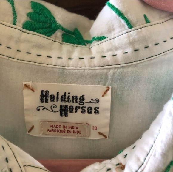 Holding Horses cotton white embroidered long sleeve button down shirt in size 10 - Picture 3 of 8